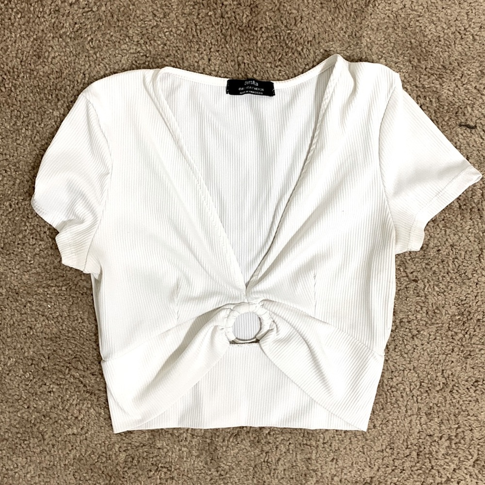 Cute white Bershka crop top